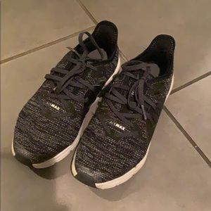 Kids/boys Nike air max sneakers